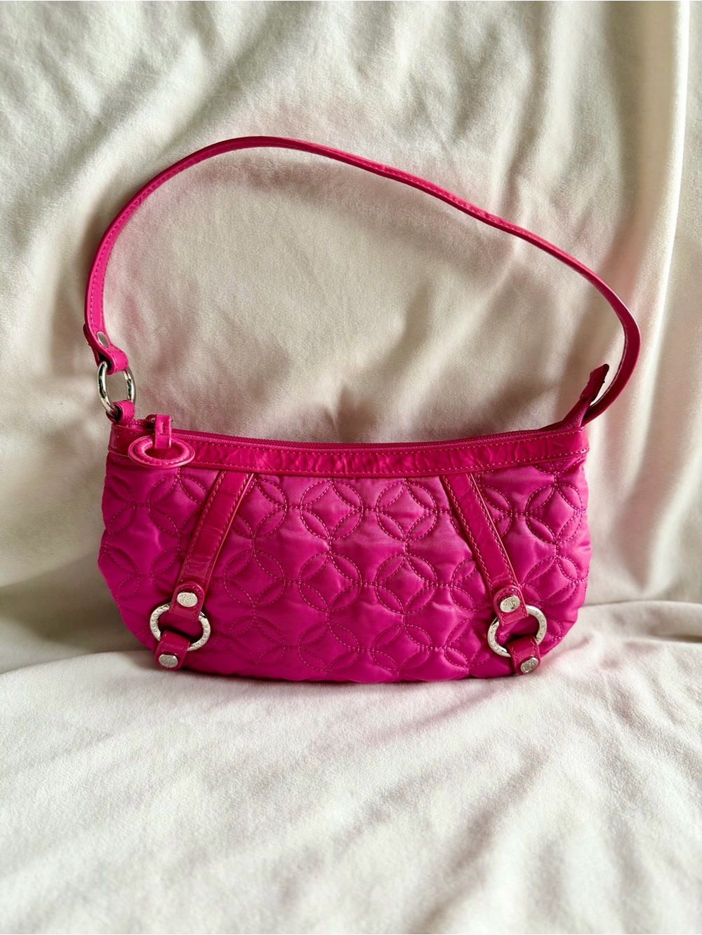 Vera Bradley Hot Pink Quilted Shoulder Bag Y2K Small Purse Circle Stitch